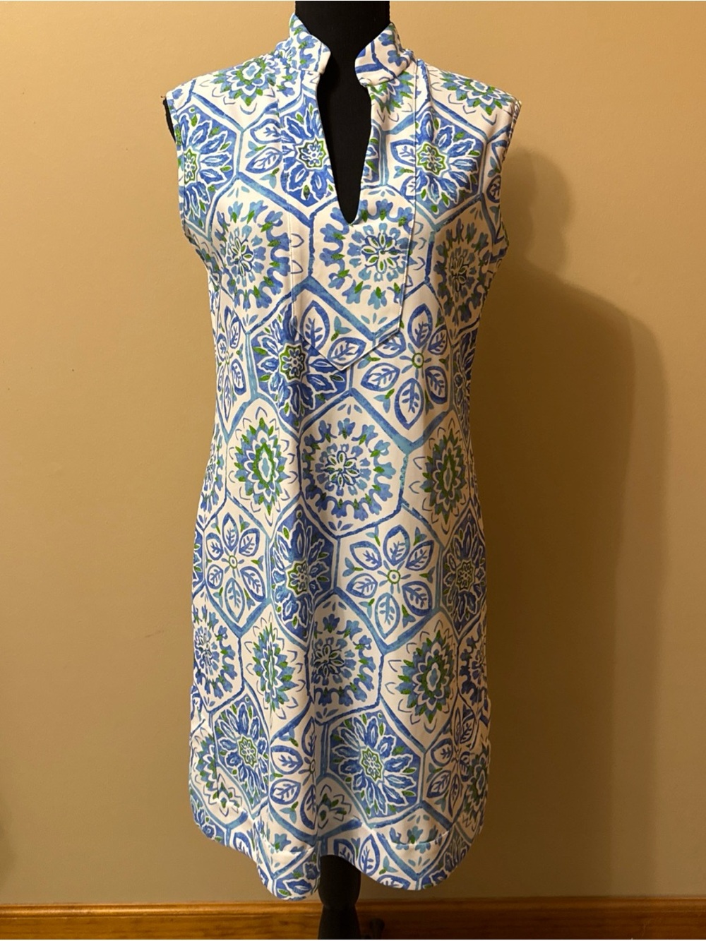 Jude Connally Blue, Green & White Floral Print Dress